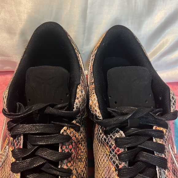 Very Rare Kobe Bryant 8 Lifestyle LE Snake Pattern. Size10. Only Serious offers - Picture 4 of 9